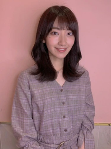 Saya Hiyama (檜山沙耶)