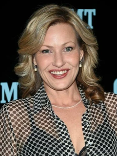 Joey Lauren Adams