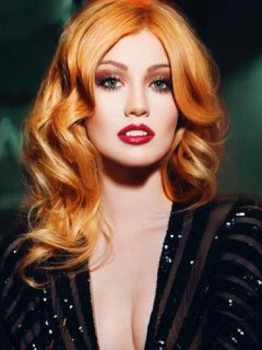 Katherine McNamara​​​​​​​